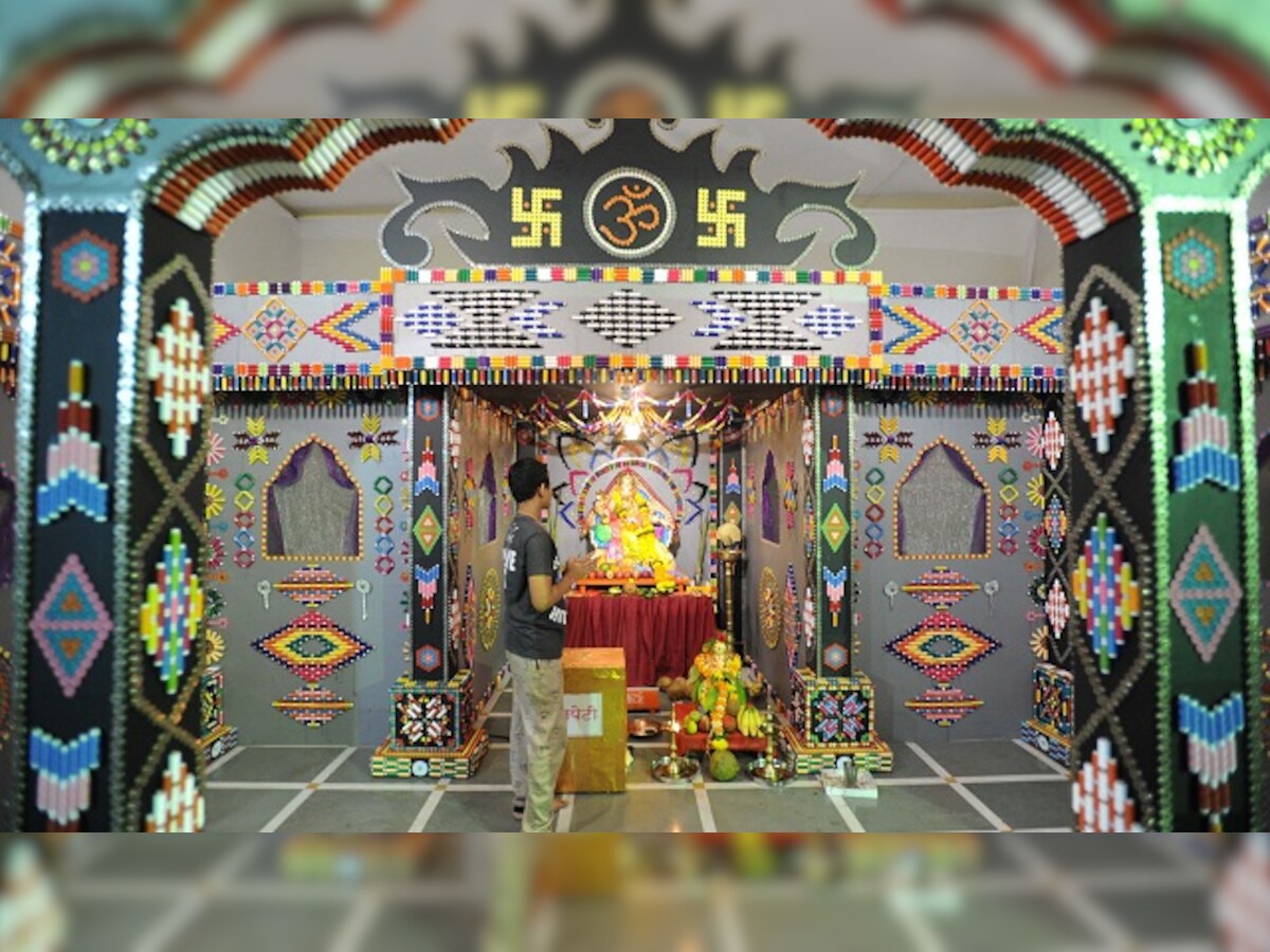 Thane: Ganesh Mandal sews pandal