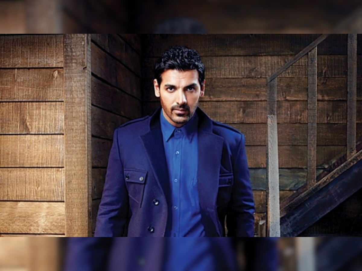 John Abraham didn't slap a fan: Spokesperson clarifies