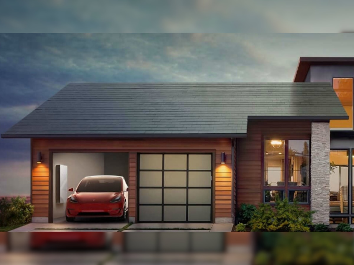 Elon Musk unveils solar roof tiles, longer-lasting batteries