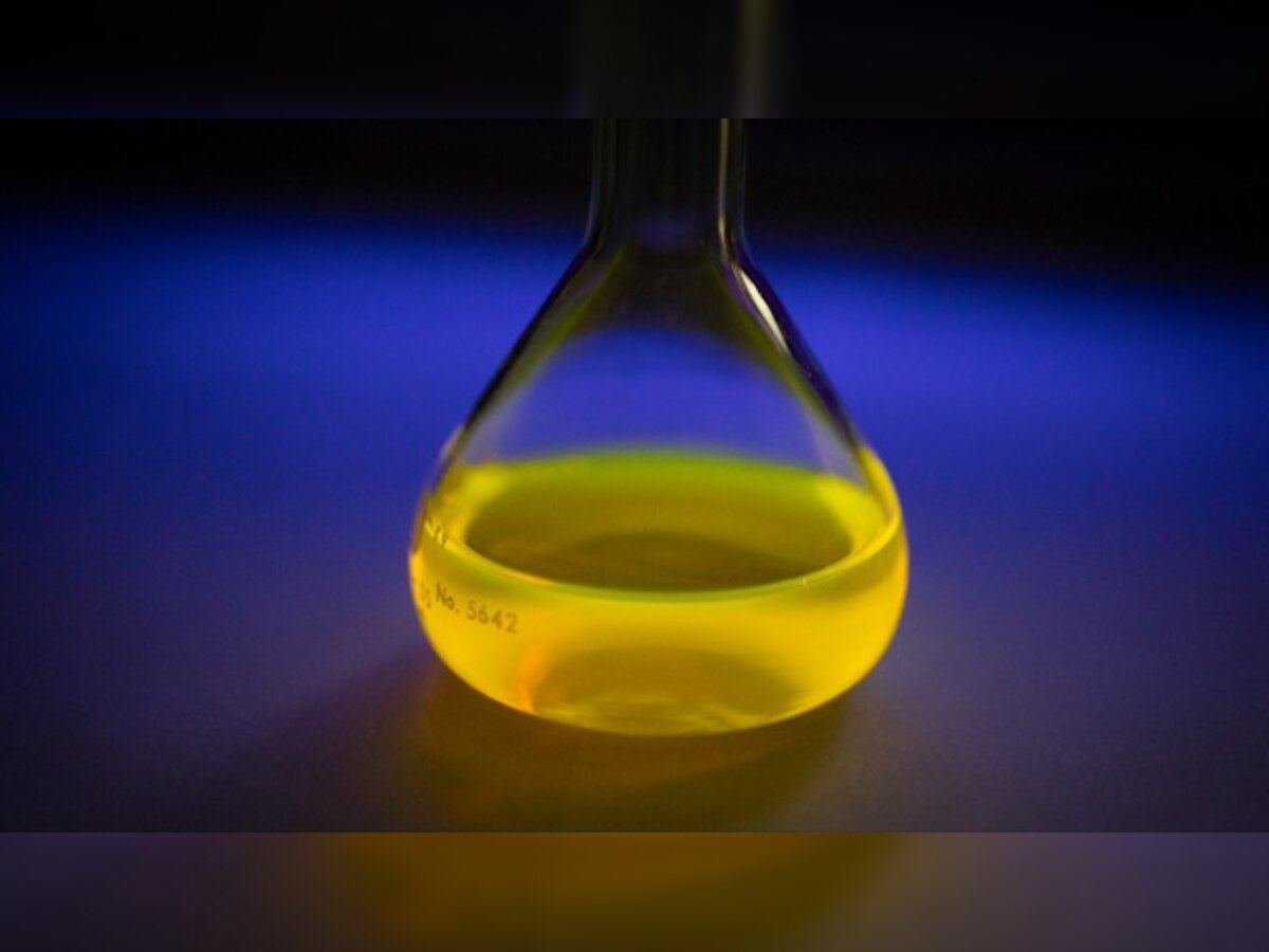 Glow-in-the-dark dyes may soon power cars