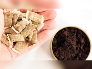 tobacco mava on Wooden Table,mavo Addiction Stock Image Buy Greenbite Natural Herb Mava