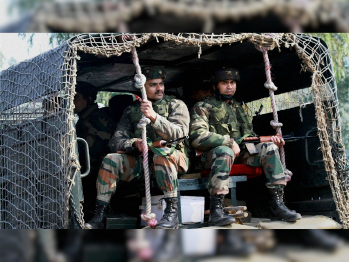 Terrorists attack army convoy on Srinagar-Jammu Highway in Pampore, 3 soldiers dead 