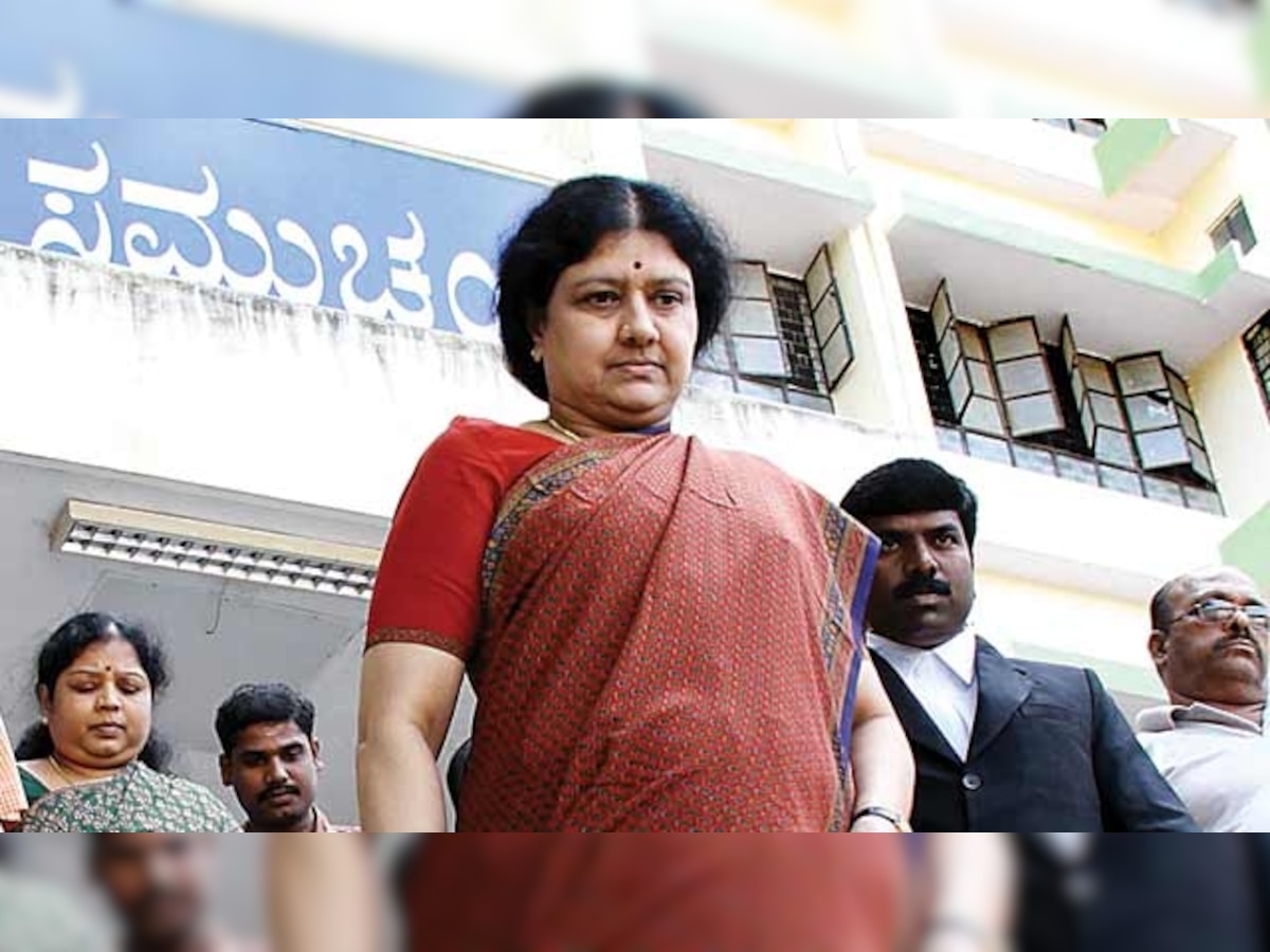 Sasikala names baby girl named after Jayalalithaa