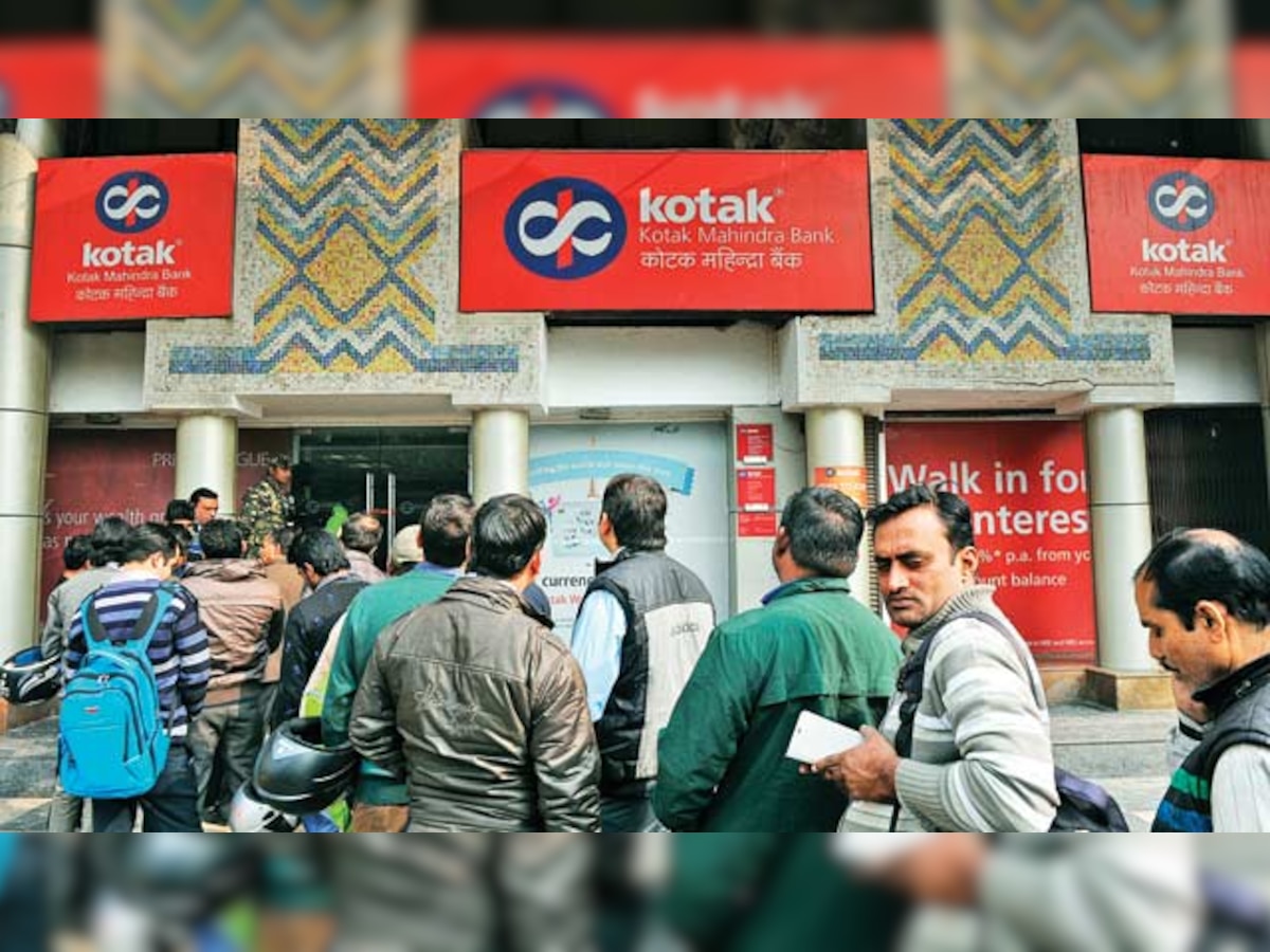 I-T raids bullion market, Kotak Mahindra bank