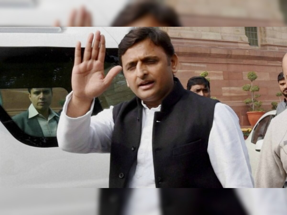 UP Elections 2017: EC explains why it gave the 'Cycle' to Akhilesh Yadav's faction