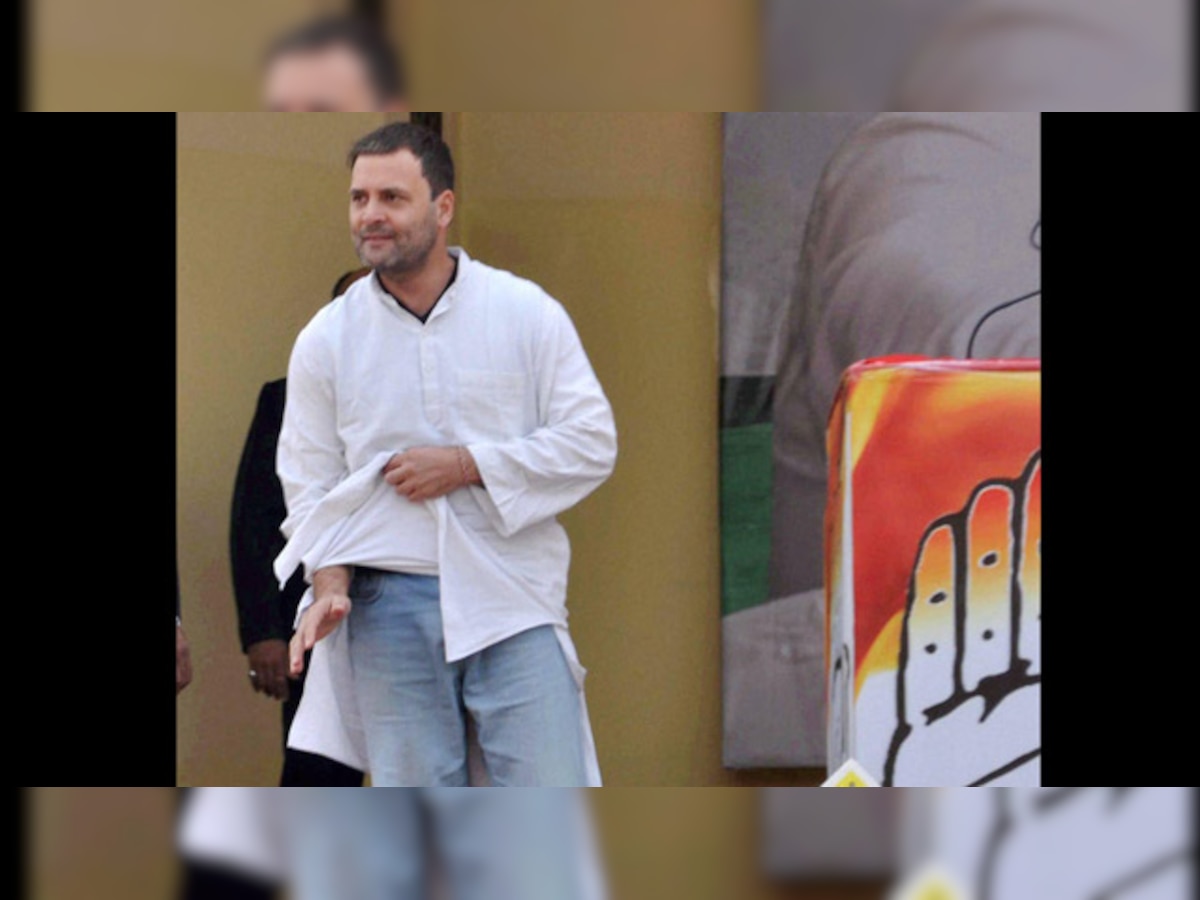 Twitter tears Rahul Gandhi apart after he shows ripped kurta