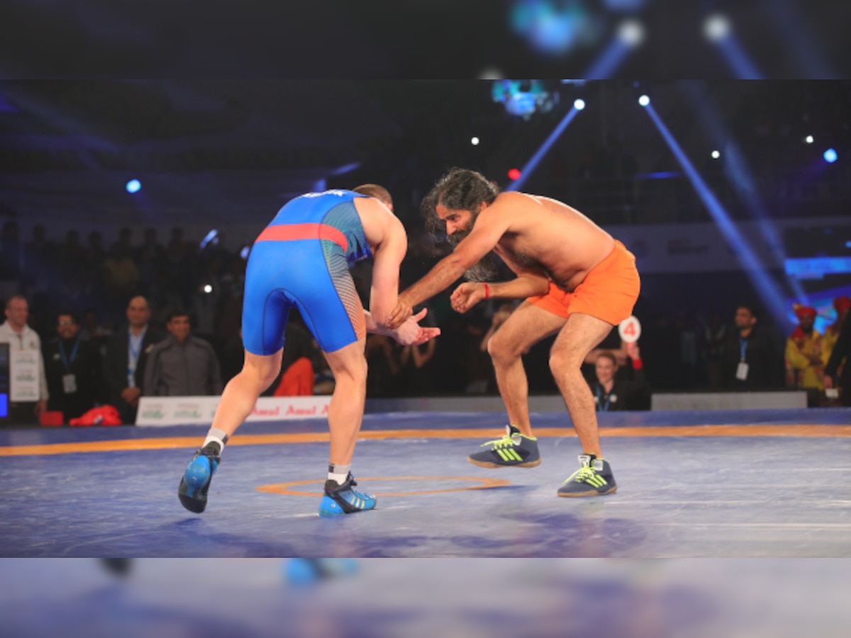 Watch: Baba Ramdev pummels Olympic silver medallist Andrey Stadnik in wrestling match