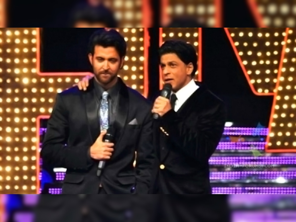 Check out Shah Rukh Khan's HEARTWARMING reply to Hrithik Roshan's message!