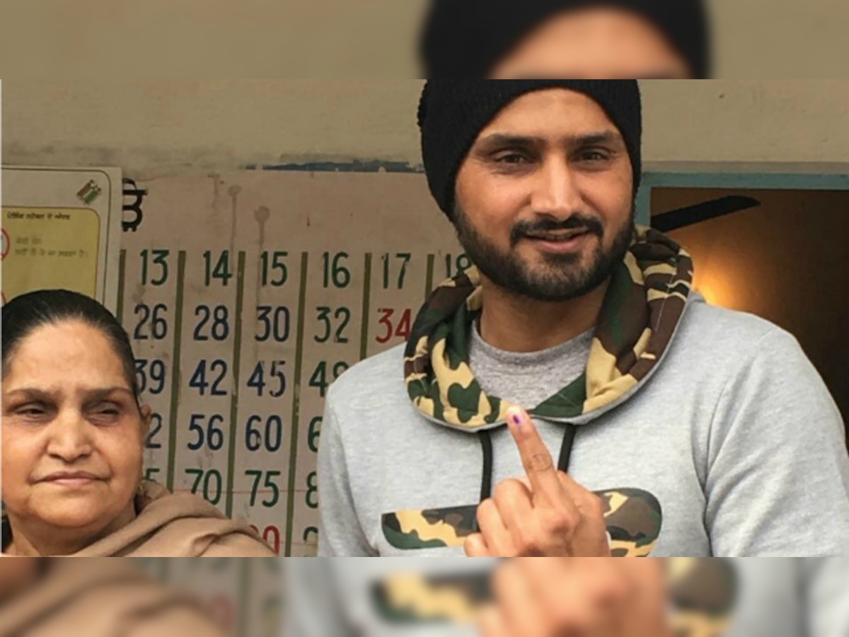 Harbhajan Singh casts his vote, calls on Punjab to vote free of 'external pressure'