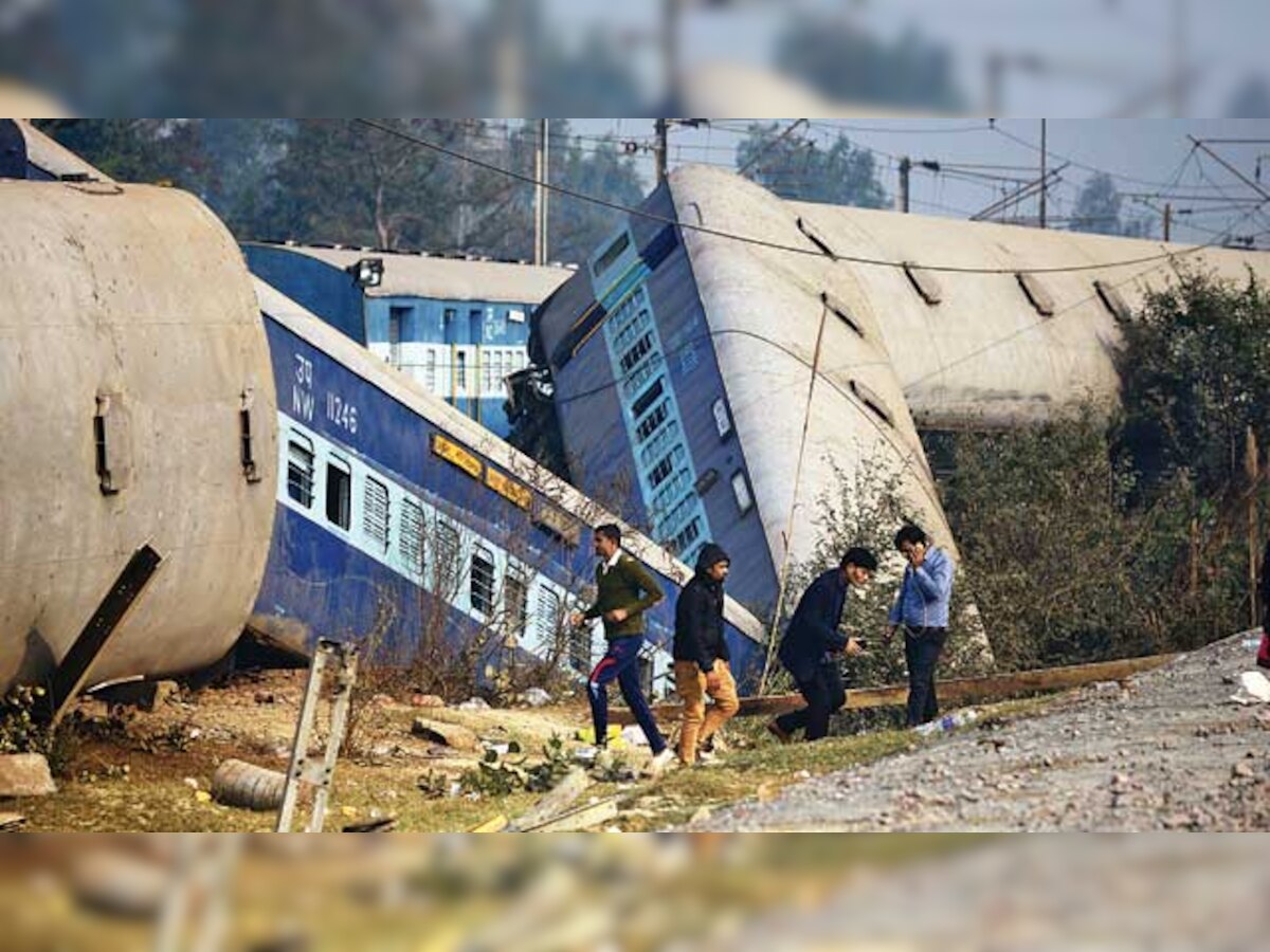 Derailed Ajmer-Sealdah Express had sub-standard coaches: Probe