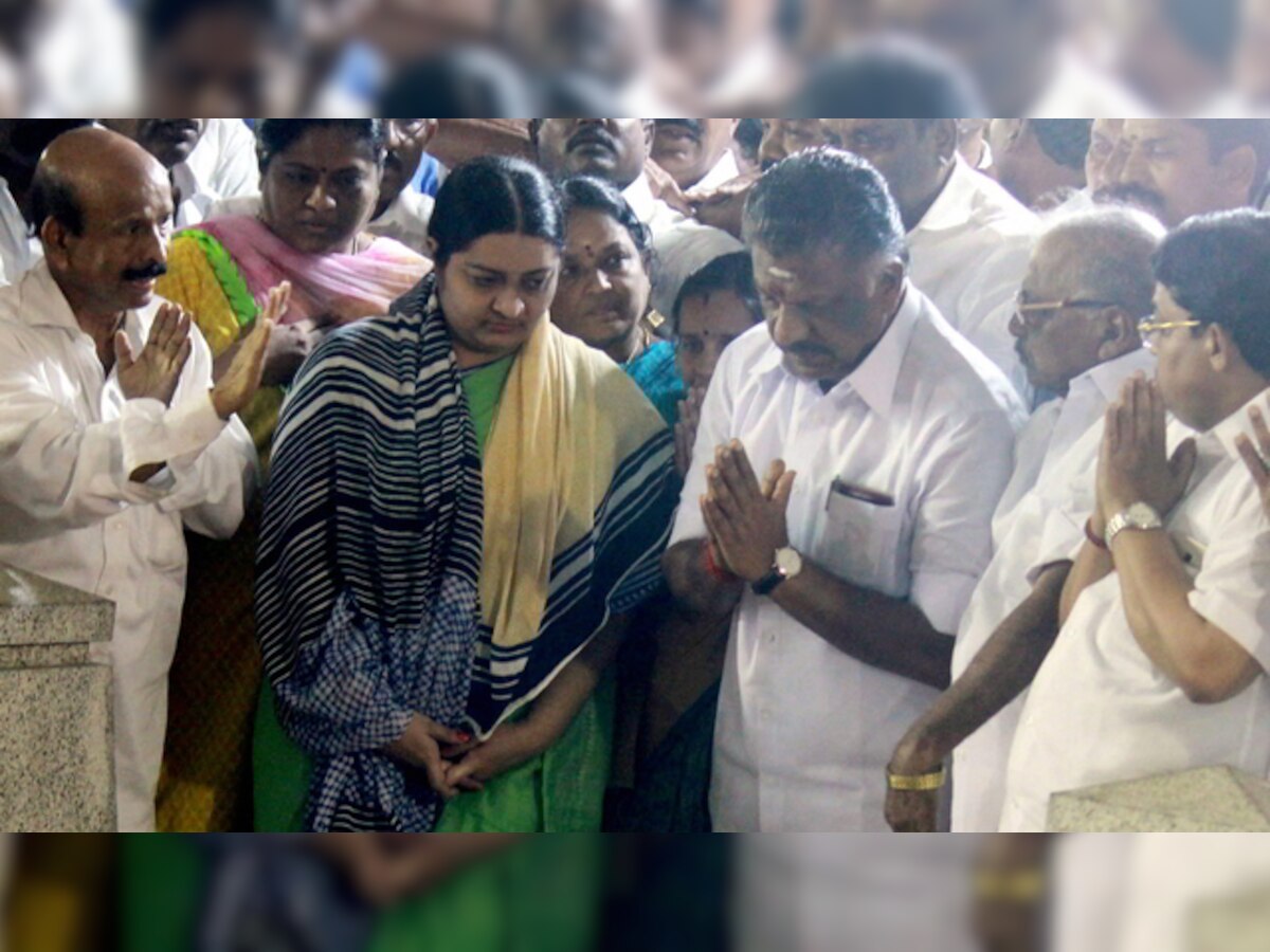 As Sasikala heads for jail, Jaya's niece Deepa joins Team Panneerselvam 