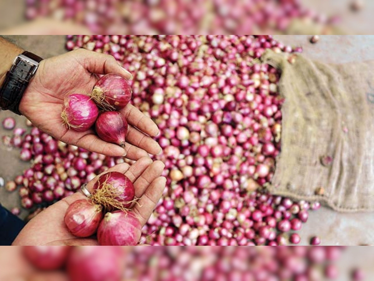 Suresh Prabhu orders extra goods train for Nashik onion farmers