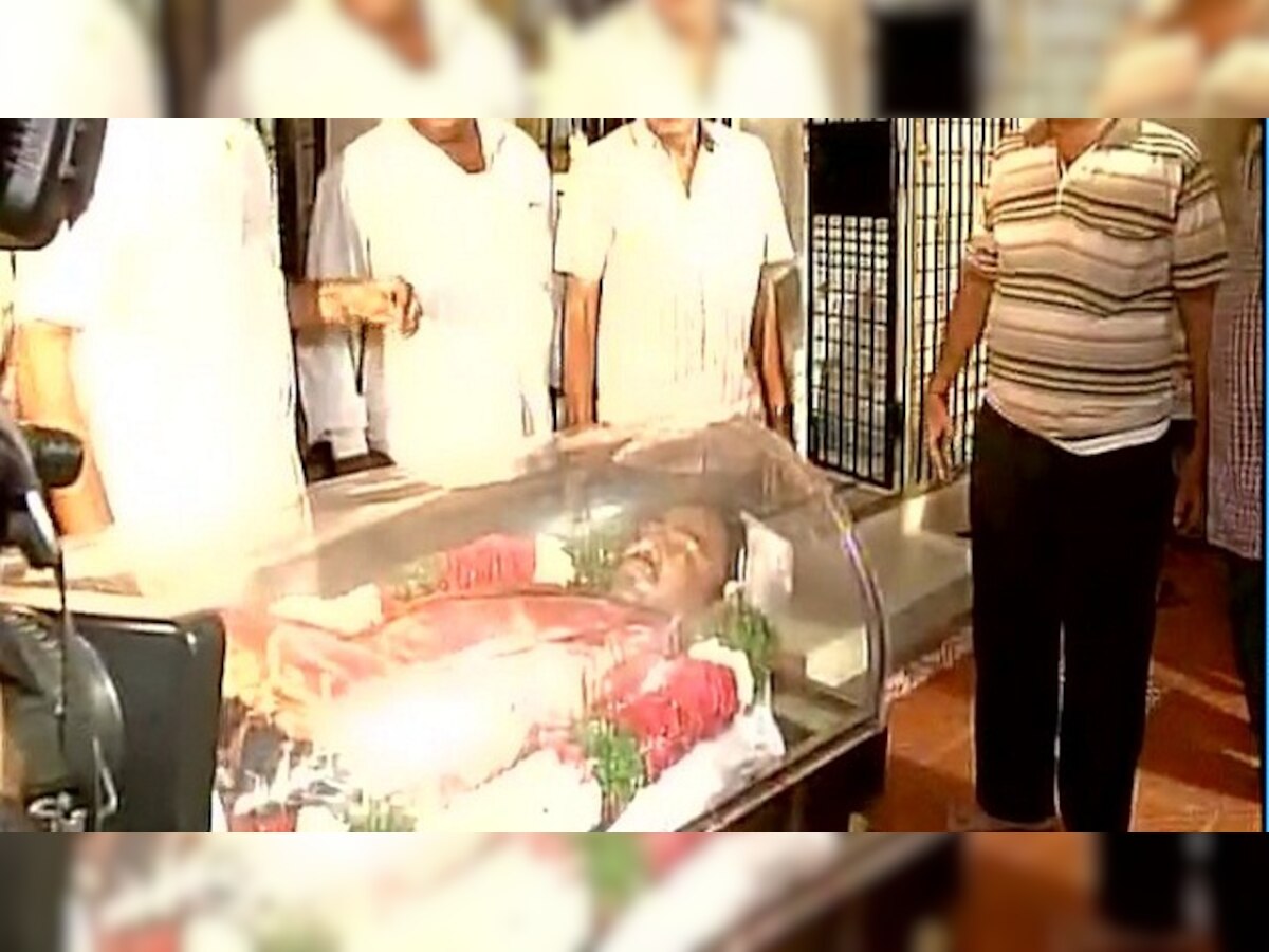 Srinivas Kuchibhotla's mortal remains brought to India, reaches his Hyderabad home