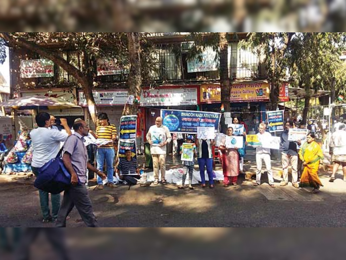 Thousands march to save Mumbai's rivers