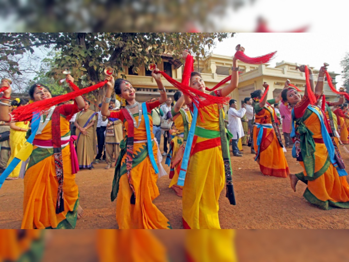 Holi celebrated across West Bengal, special programmes in Shantiniketan to mark Basanta Utsav