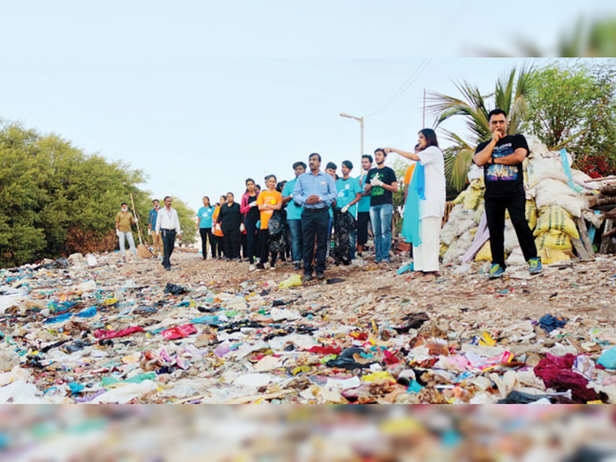 Saving city's beaches, one clean-up at a time