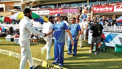 #INDvAUS 3rd Test: India physio dragged into Mockgate