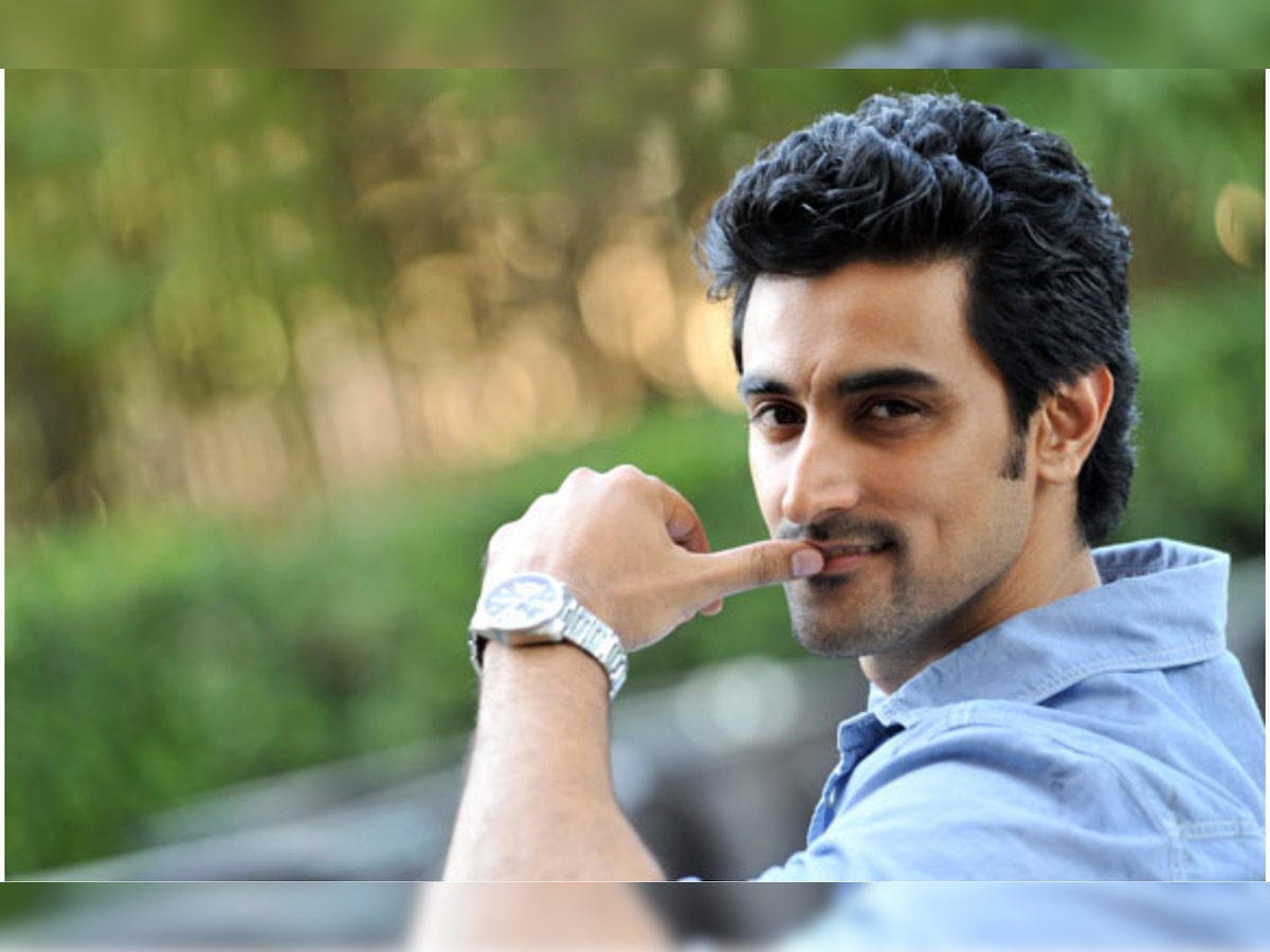 Kunal Kapoor's love affair with Shakespeare to continue in his next!