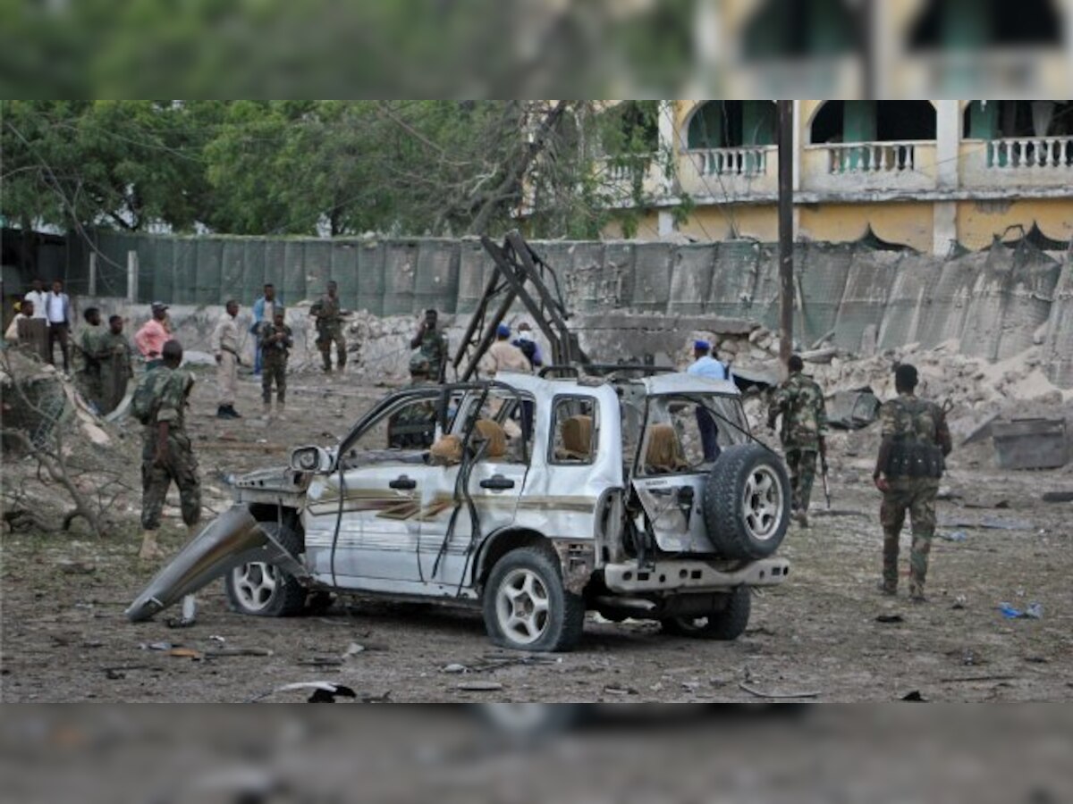 Car bomb in Somalia near presidential palace kills four