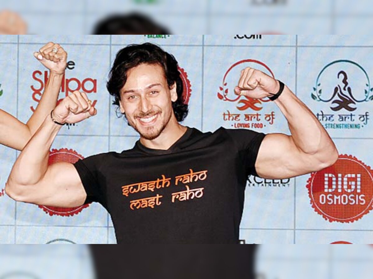 NEWS! Tiger Shroff bana bachccha party ka brand ambassador