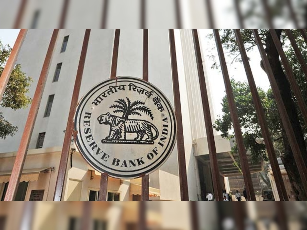 Rbi Penalises Kotak Mahindra Bank Hsbc Over Violation Of Instructions 9421
