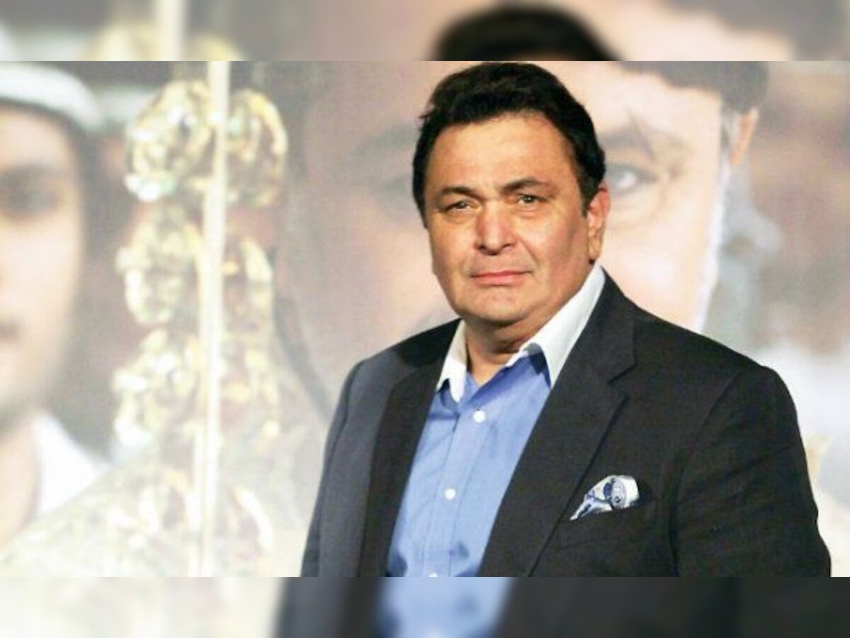 Stars wait for fashion parade at prayer meets: Rishi Kapoor BLASTS actors for missing Vinod Khanna's funeral