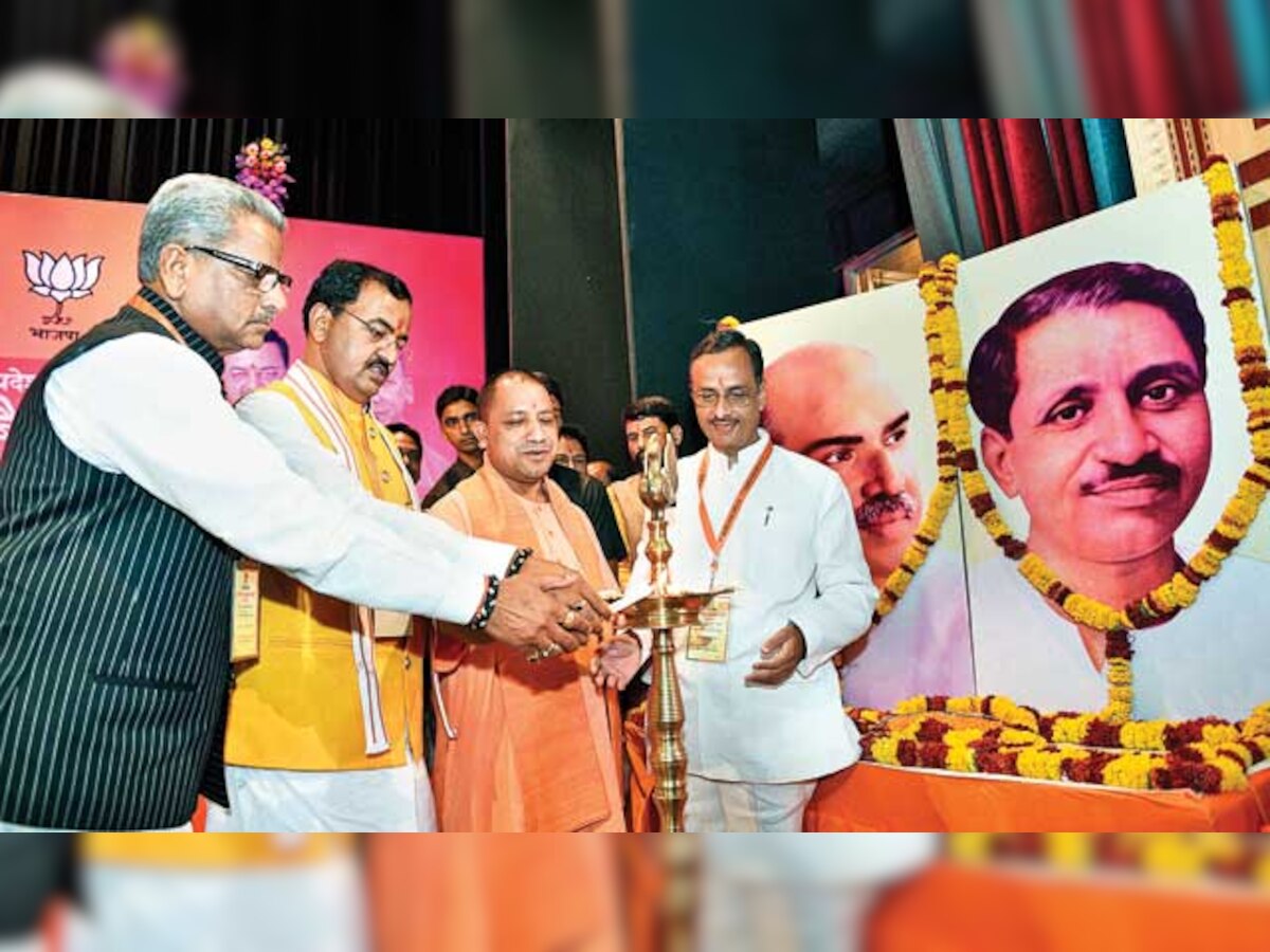 Say no to bouquet and flowers: Yogi Adityanath issues another diktat to his ministers