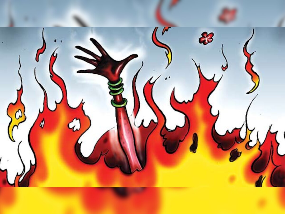 Muslim woman tries self-immolation over 'triple talaq'