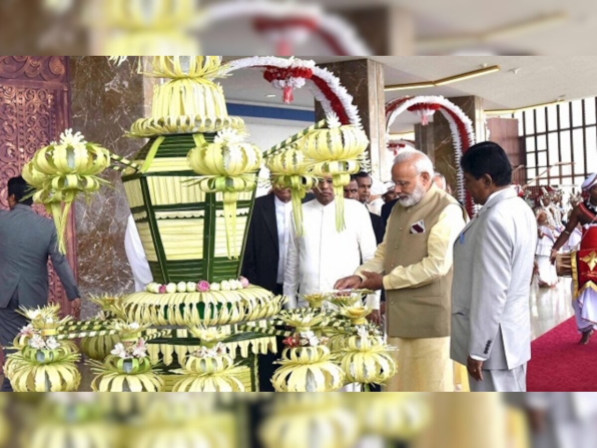 India gifts 16,000 handcrafted candles to Sri Lanka