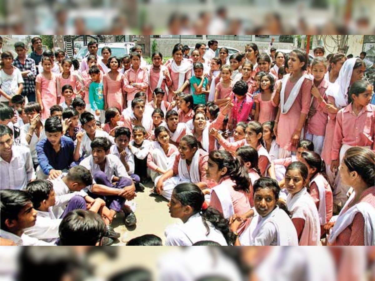 After Rewari, girls of Gurugram and Palwal demand school upgradation