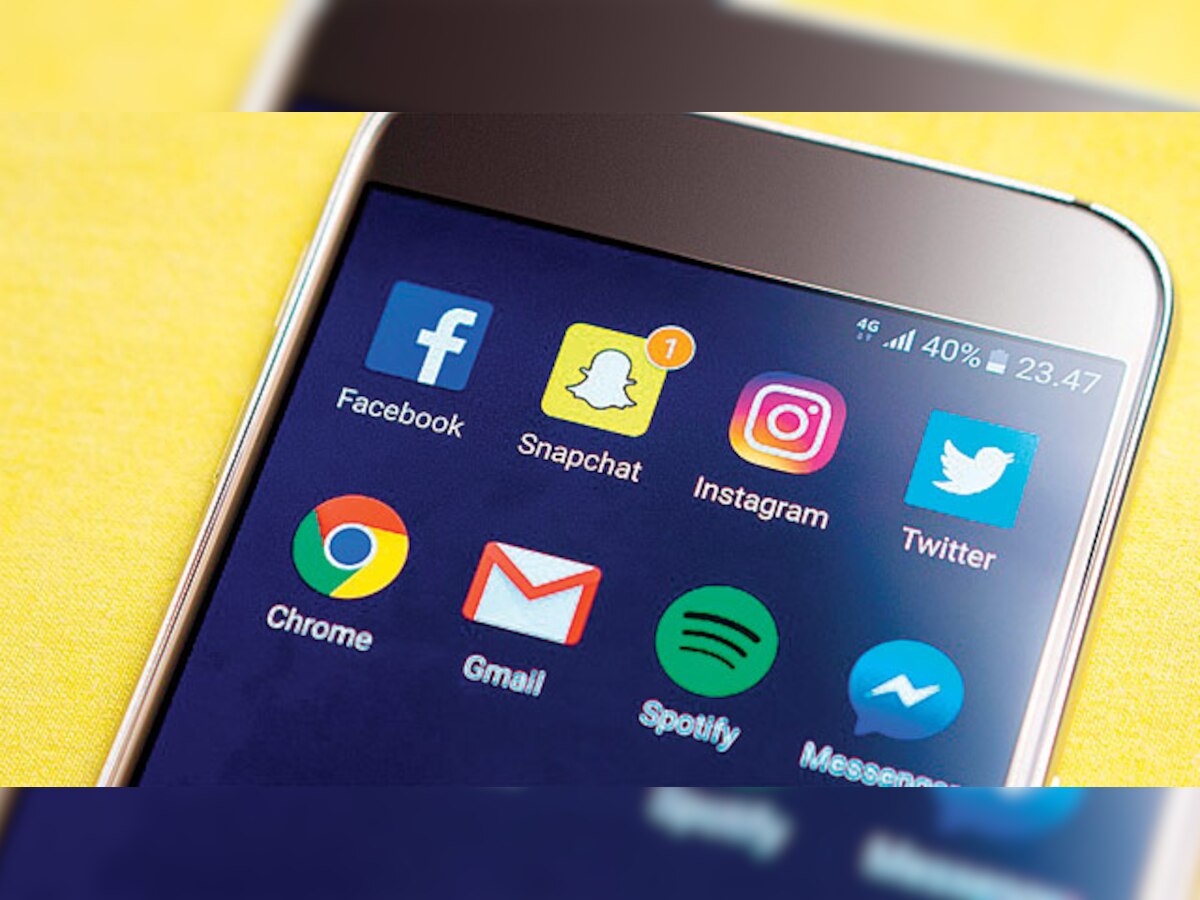 What’s with all the snapchatter?