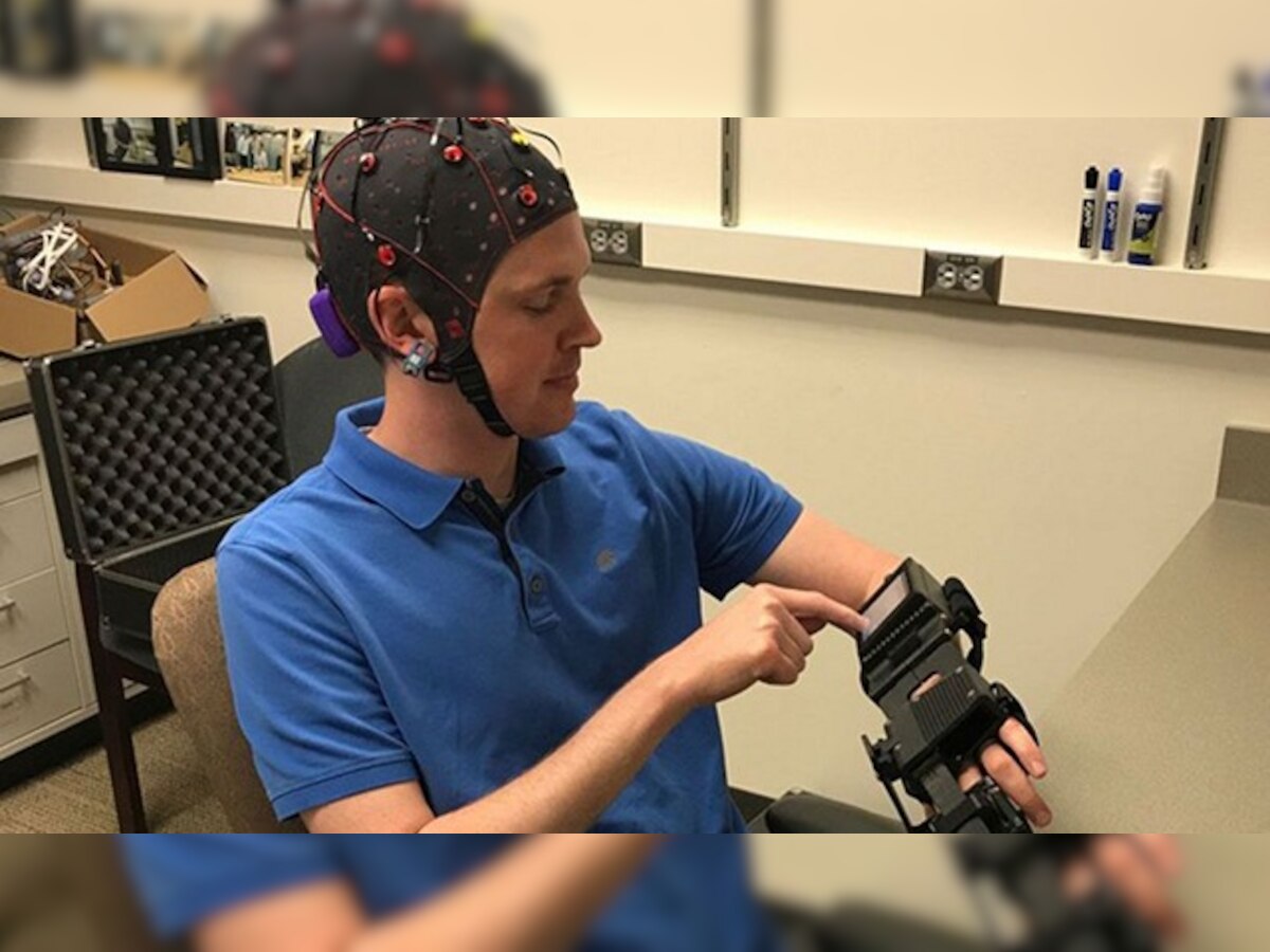 Mind-controlled device may help paralysed patients move again