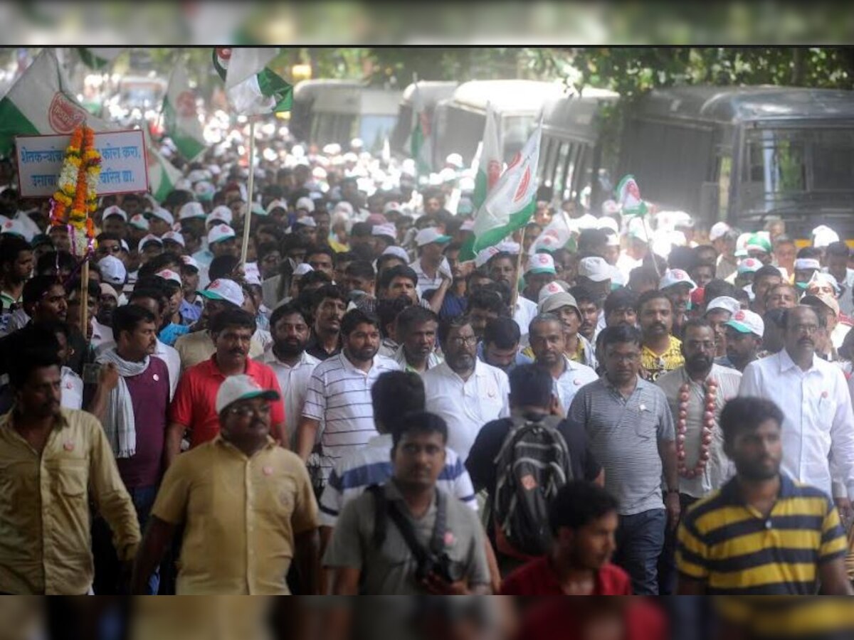 Maha threat: Farmers union warns of cutting supply of veggies, milk unless loans waived off