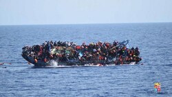 Libya: More than 900 migrants rescued from Mediterranean sea