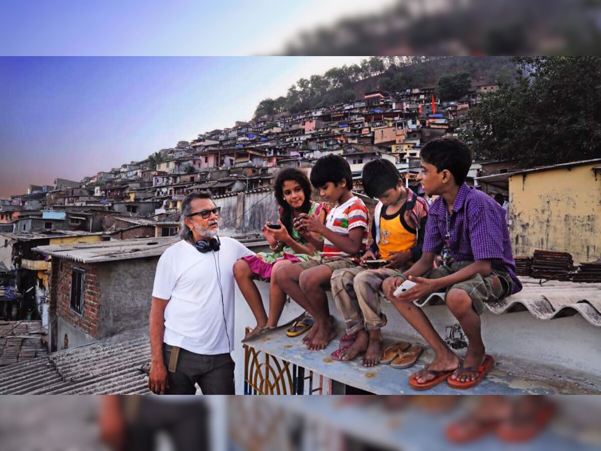 4 years & 800 plus toilets: Rakeysh Omprakash Mehra's silent contribution through his film!