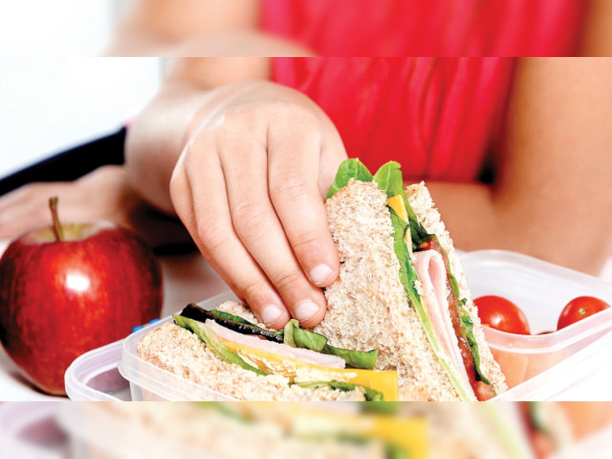 Schools play a key role in promoting a healthy diet plan for students