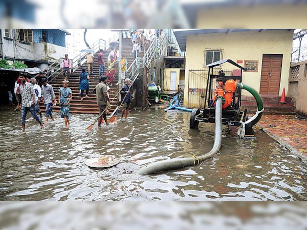 Heavy rain on Monday night causes major waterlogging in city