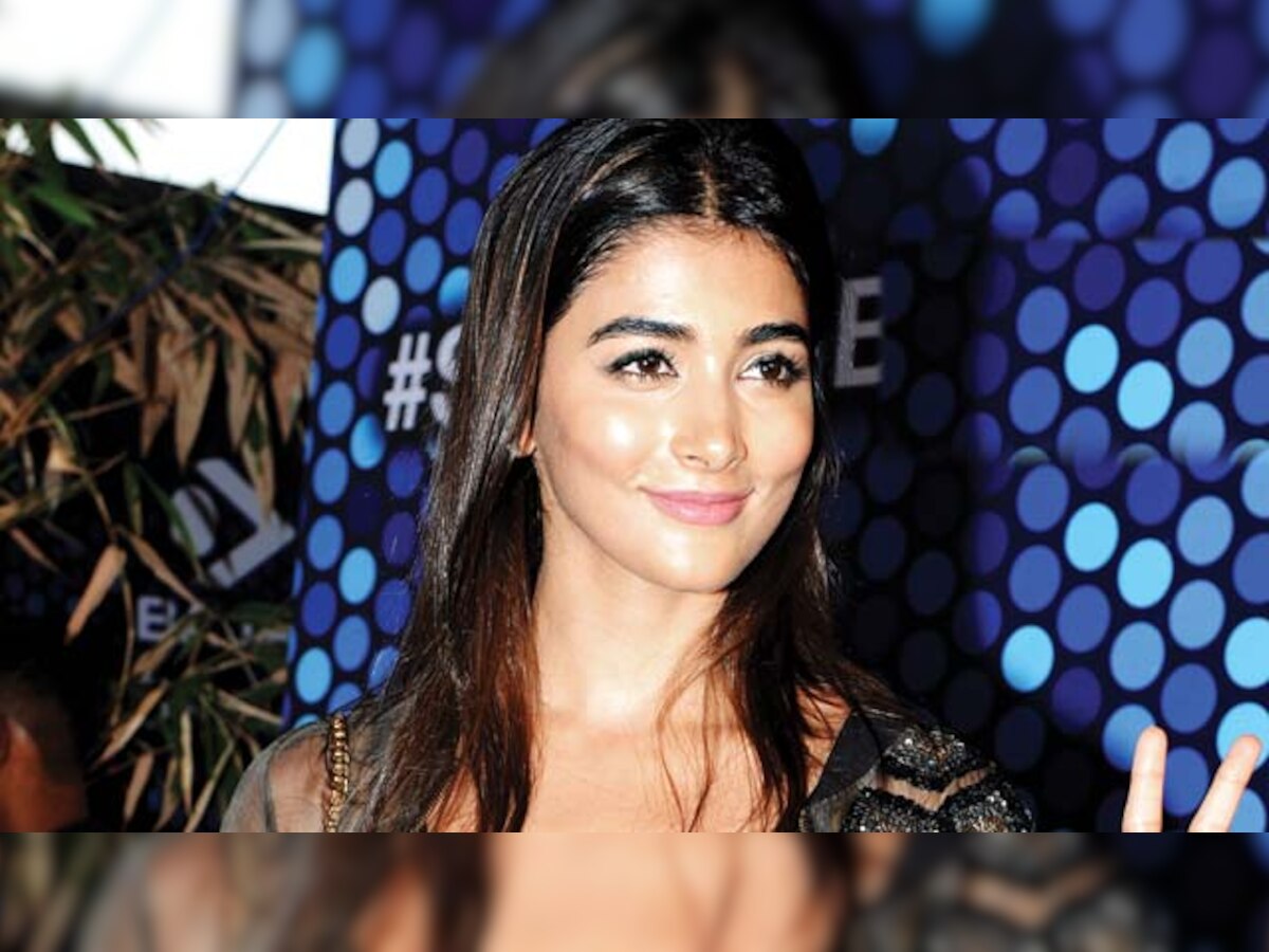 This is what Pooja Hegde is doing to overcome her fear of heights