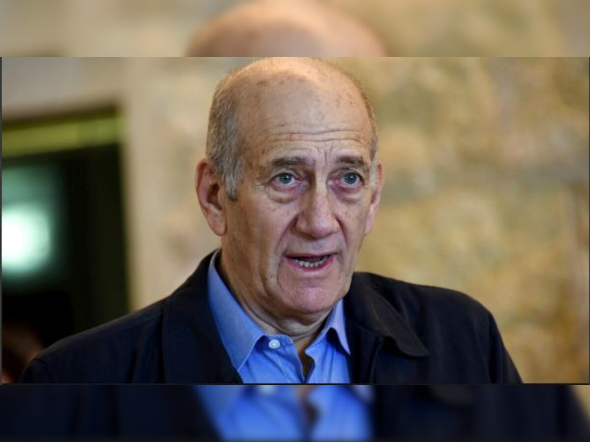 Former Israeli PM Ehud Olmert's lawyer confirms his early release from prison 