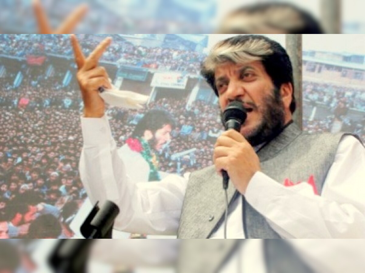 Money laundering case: Non-bailable warrant issued against Kashmiri separatist leader Shabir Shah