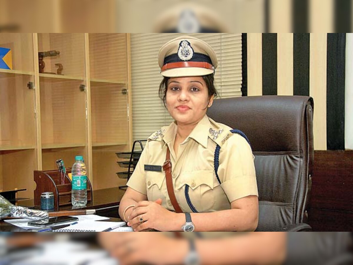 Sasikala row: DIG Roopa shunted out