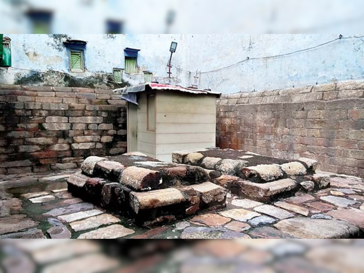 Grave of Delhi's only woman Sultan lies forgotten