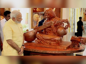 Work unitedly to realise Kalam's dream of developed India by 2022: PM Modi