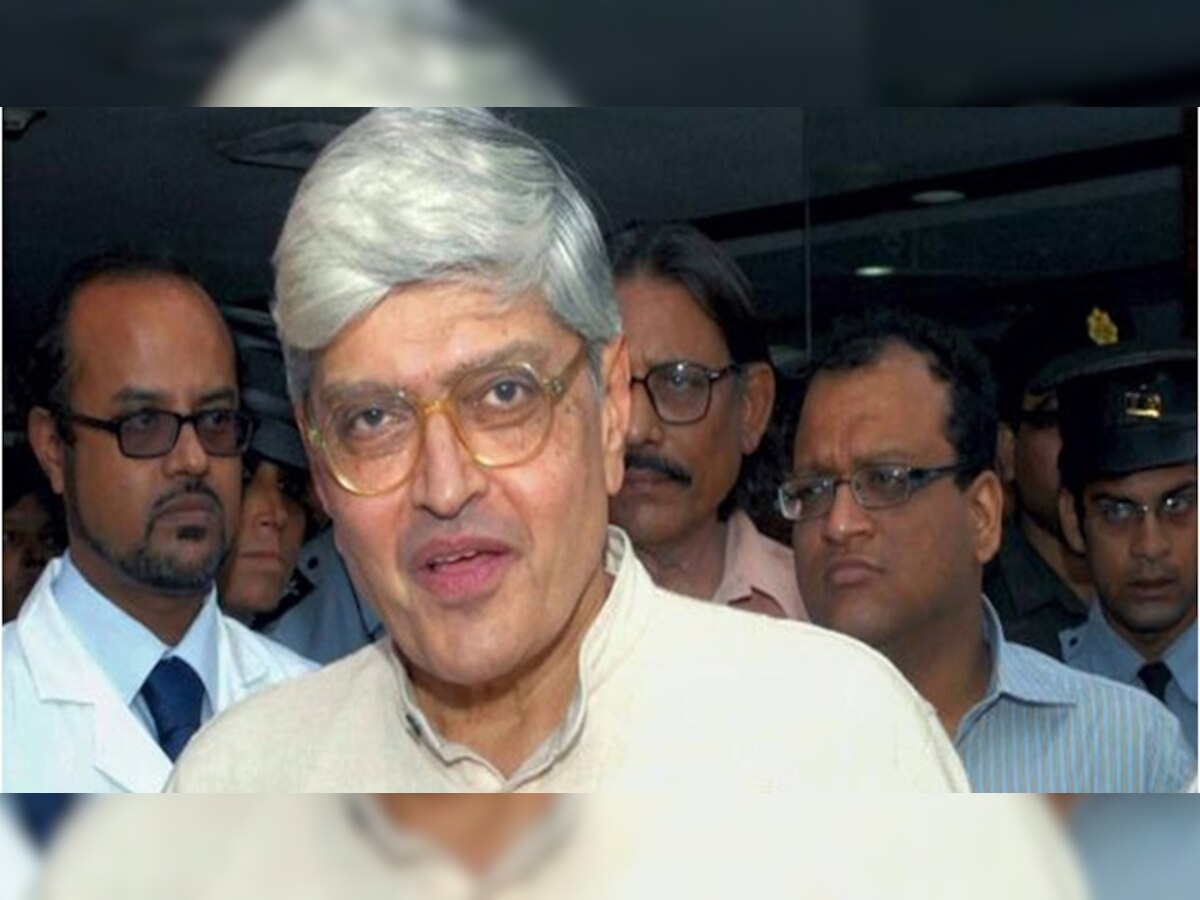 Cong hits back at Mahatma’s great-grandson; accuses him of taking advantage of his dynastic connection