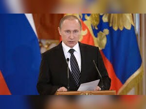 Vladimir Putin asks 755 US diplomats to leave Russia