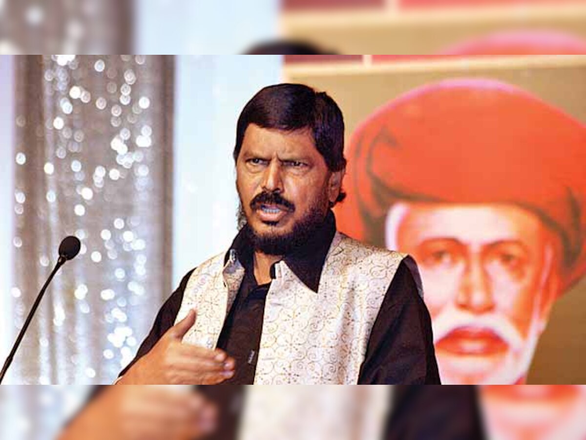 Ramdas Athawale lands in soup after commenting that transgenders should not wear sarees