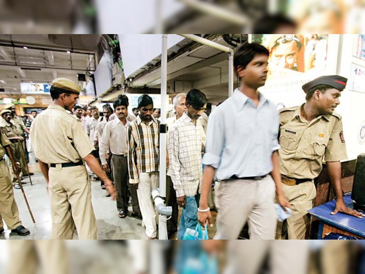 Central Railway scans unauthorised access points at railway stations