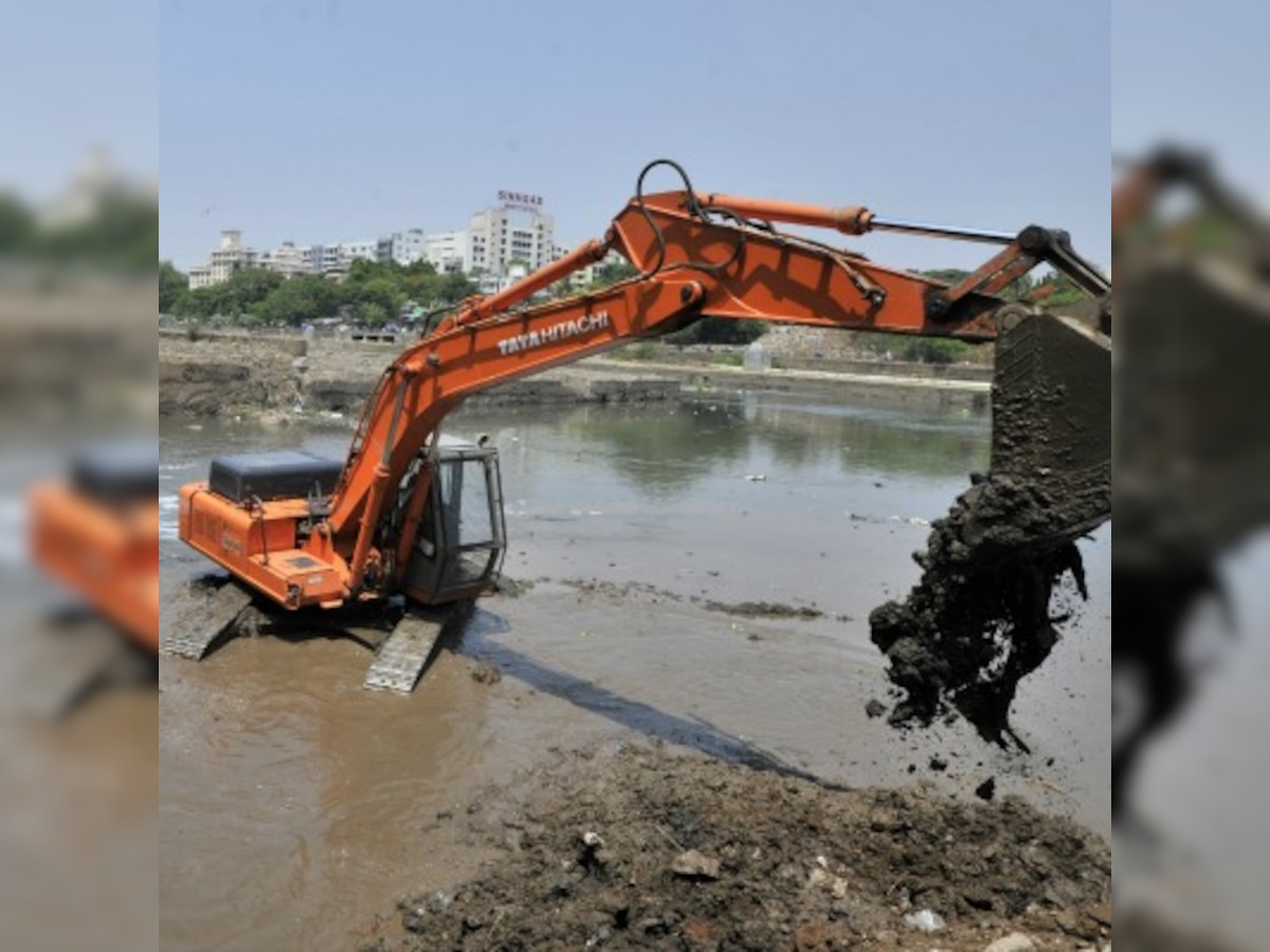 Pune River beautification: 10 tonne waste removed