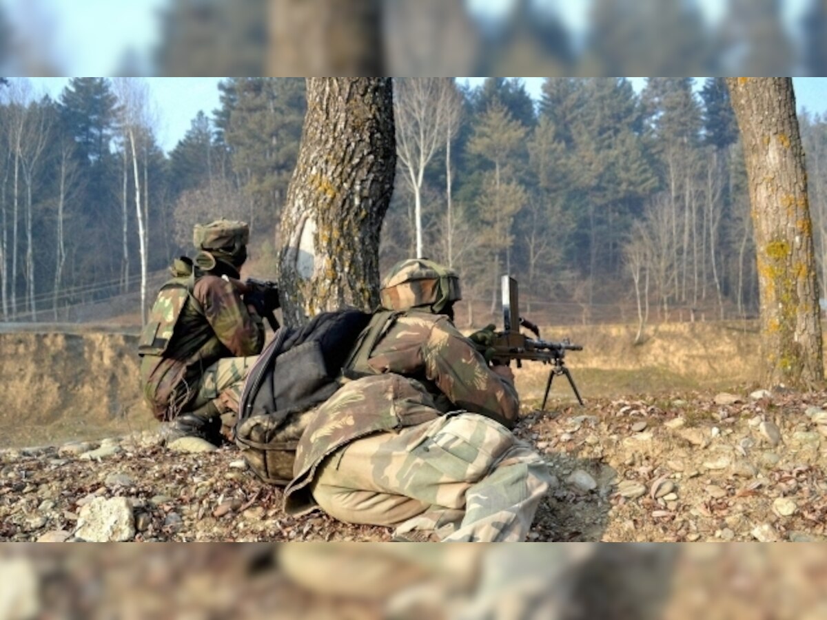 Jammu and Kashmir: Militant surrenders with weapon during Shopian encounter