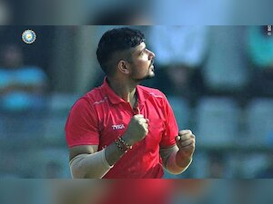 Duleep Trophy: Leg-spinner Karn Sharma spins India Red to big win over India Green